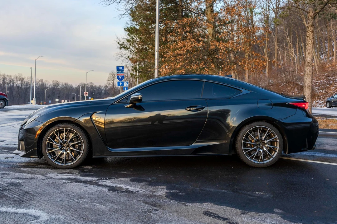 2020 Lexus RC F - Image 3 of 26
