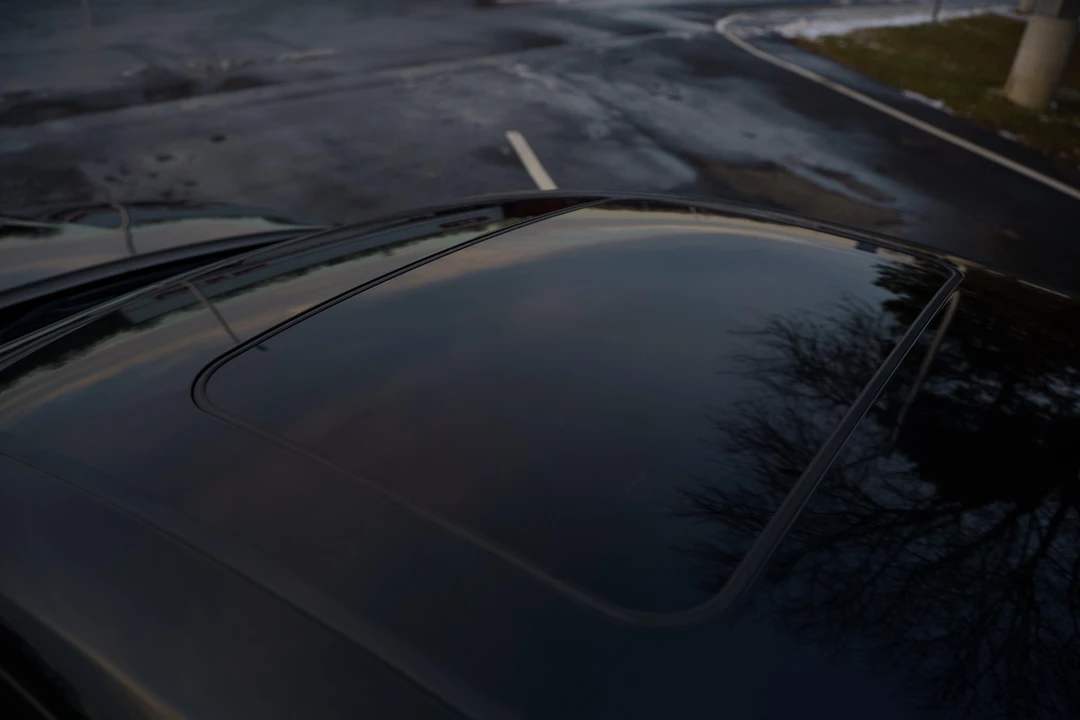 2020 Lexus RC F - Image 18 of 26