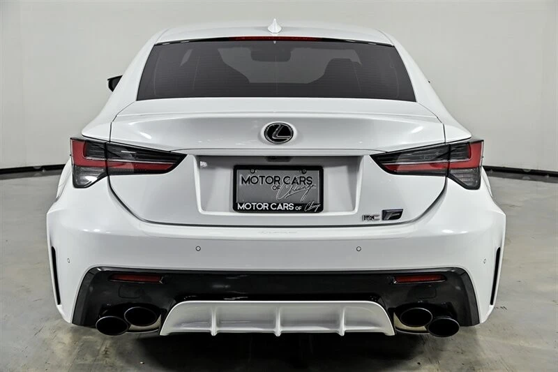 2020 Lexus RC F - Image 8 of 31