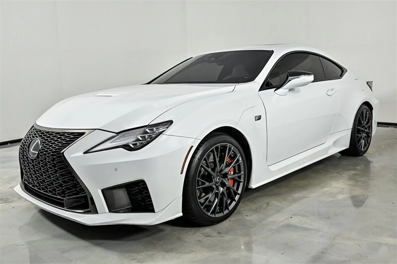2020 Lexus RC F - Image 5 of 31