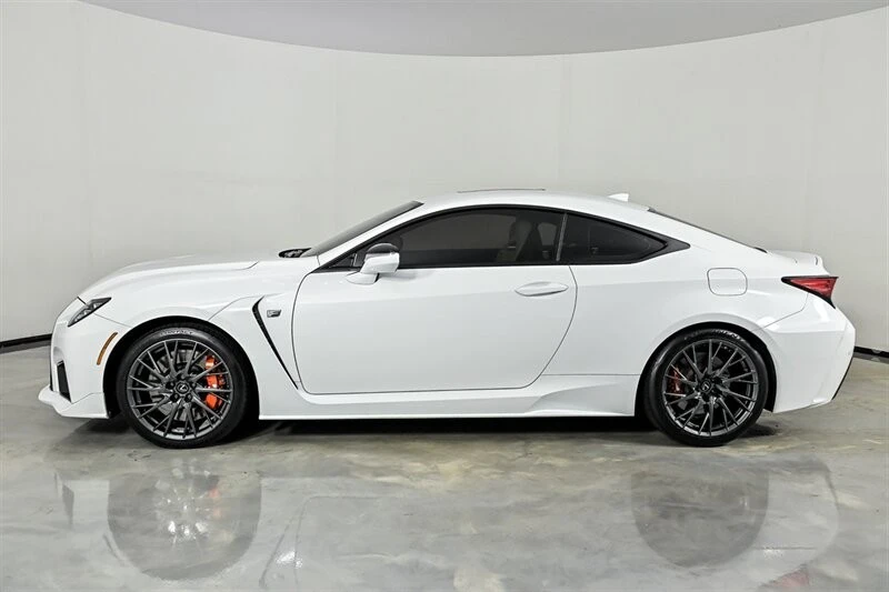 2020 Lexus RC F - Image 6 of 31
