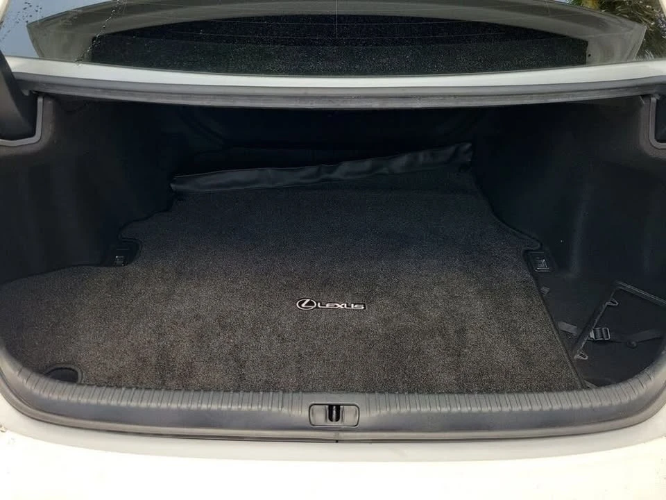 2020 Lexus RC F - Image 5 of 20