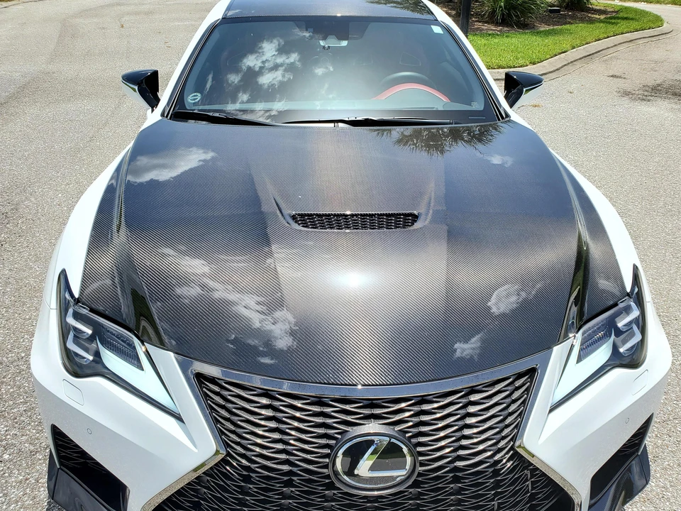 2020 Lexus RC F - Image 9 of 31