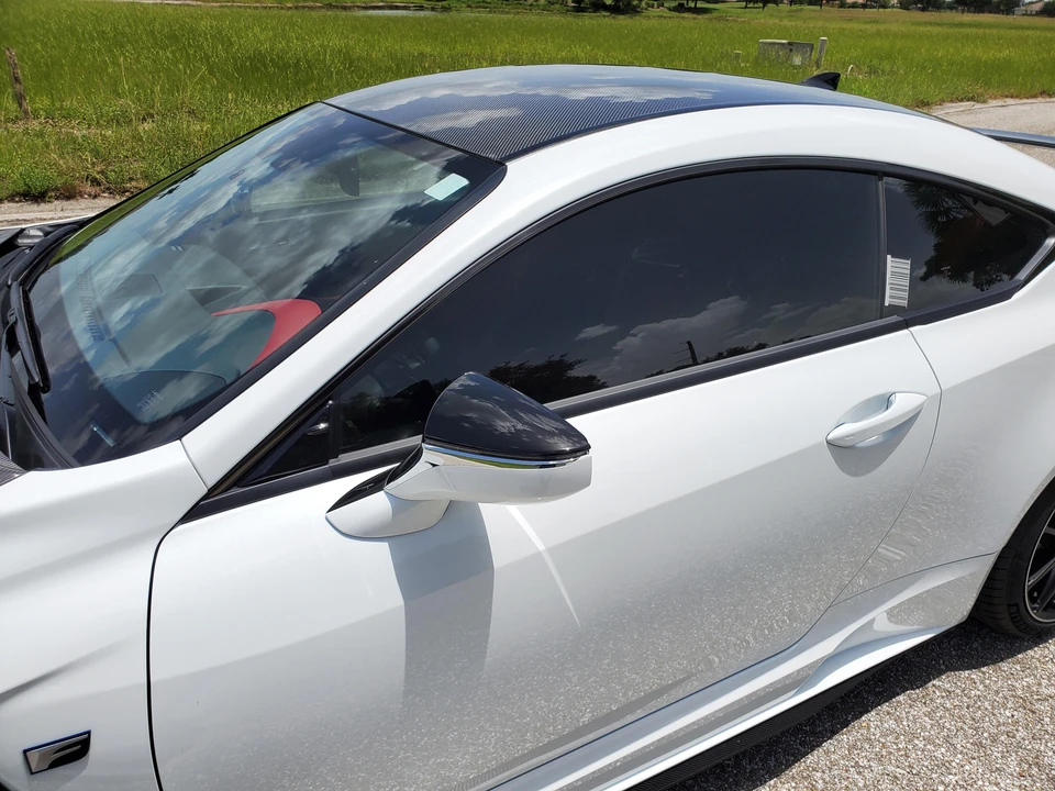 2020 Lexus RC F - Image 15 of 31