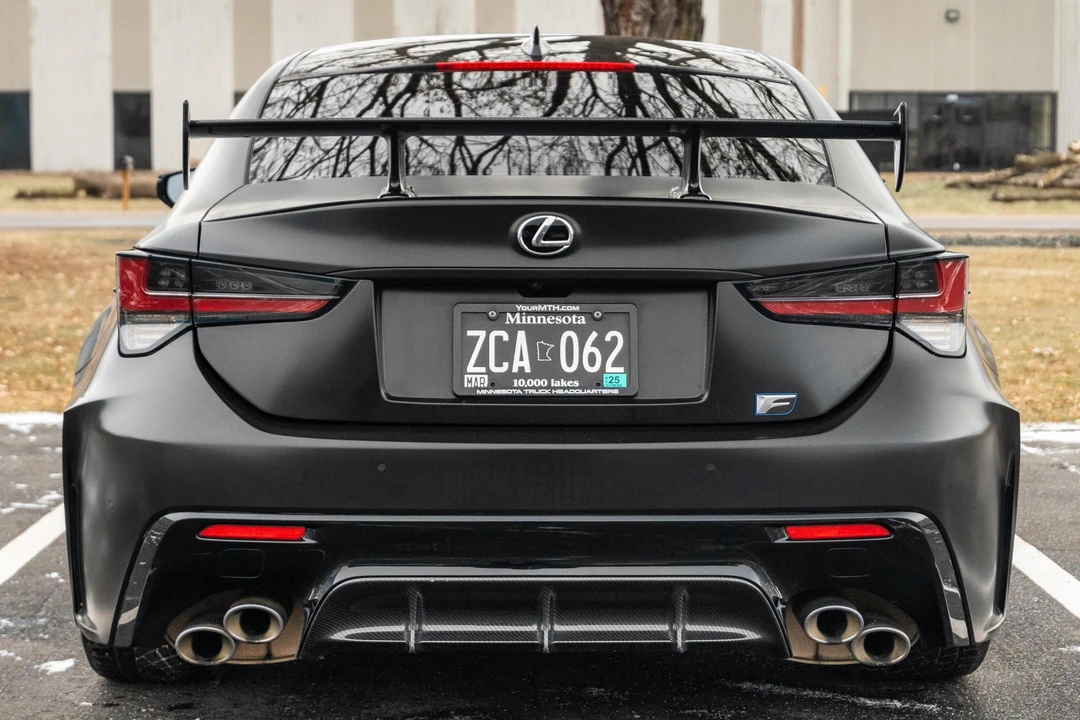 2020 Lexus RC F - Image 5 of 31
