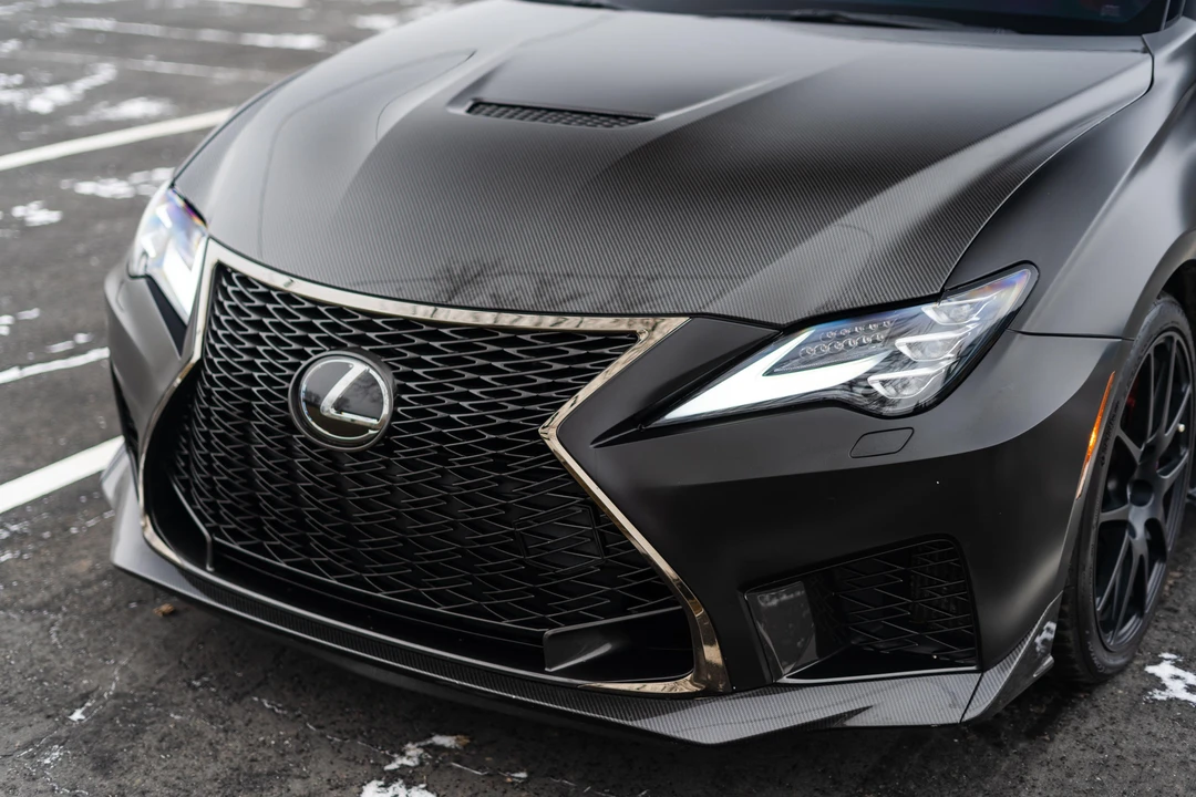 2020 Lexus RC F - Image 13 of 31