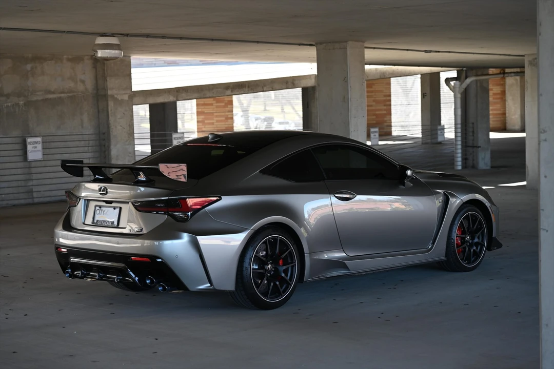 2020 Lexus RC F - Image 31 of 31