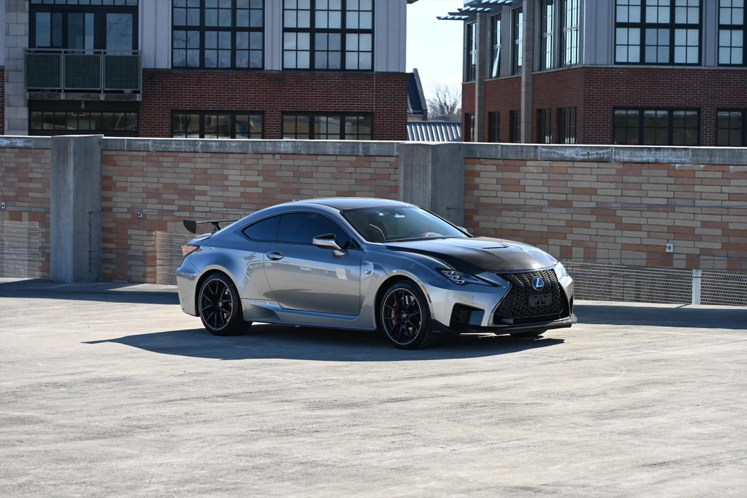 2020 Lexus RC F - Image 10 of 31