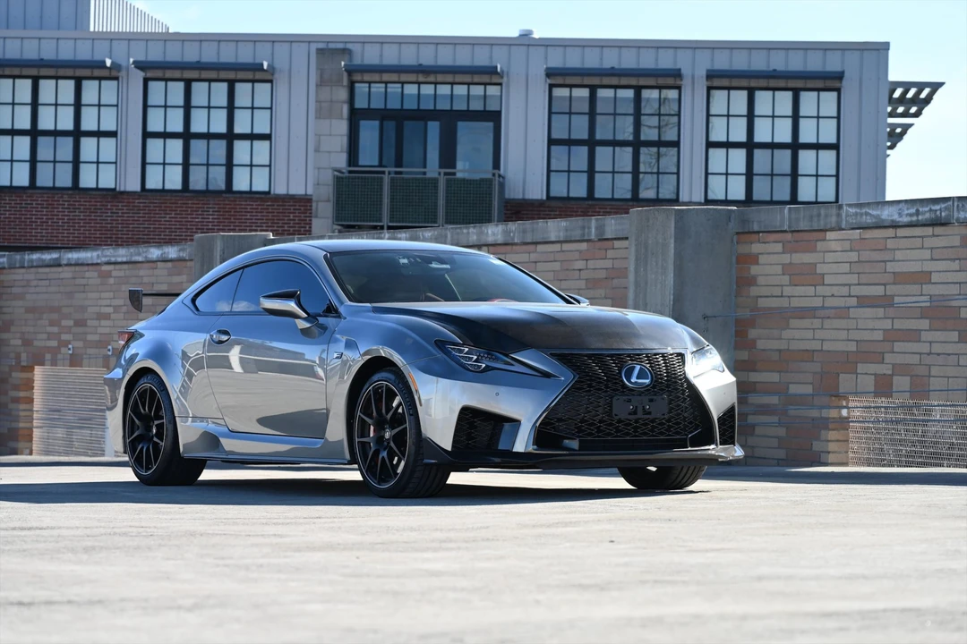 2020 Lexus RC F - Image 8 of 31