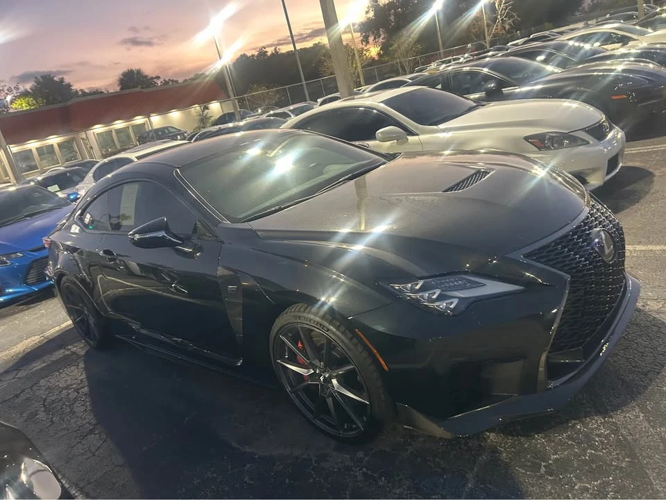 2020 Lexus RC F - Image 2 of 6