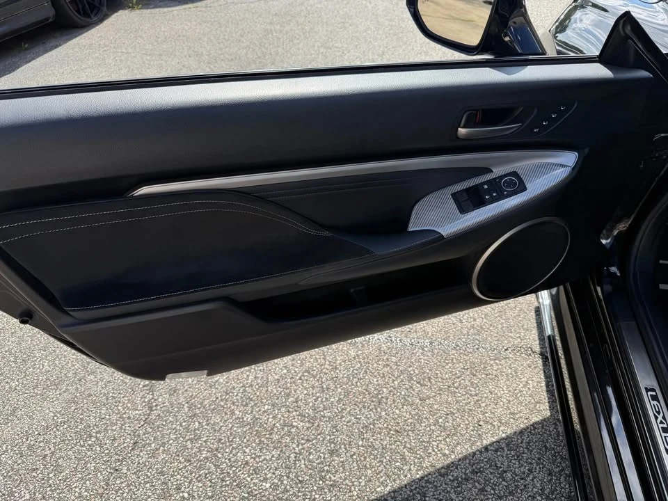 2020 Lexus RC F - Image 8 of 16
