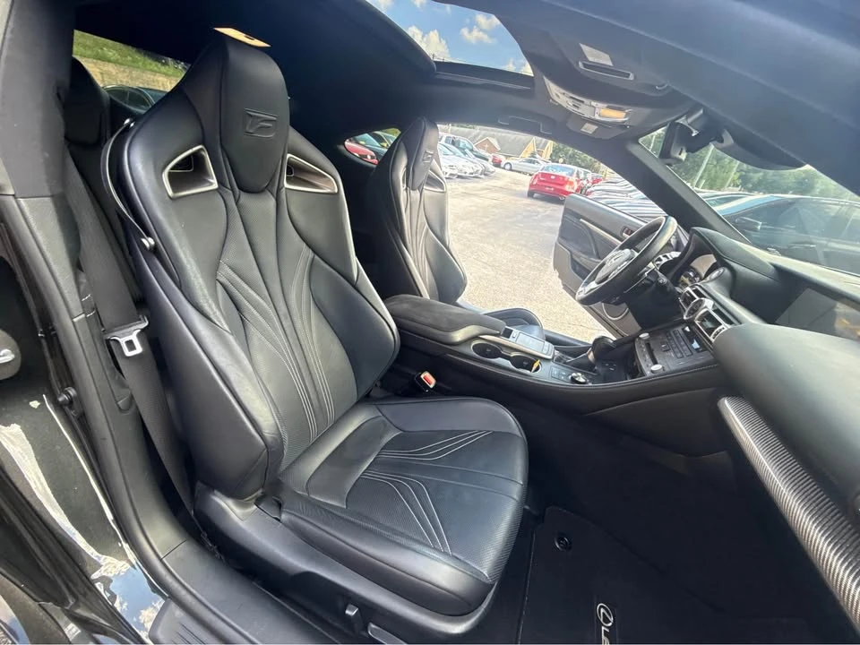 2020 Lexus RC F - Image 15 of 16