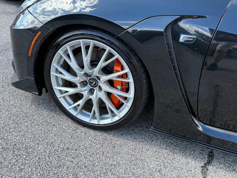 2020 Lexus RC F - Image 5 of 16