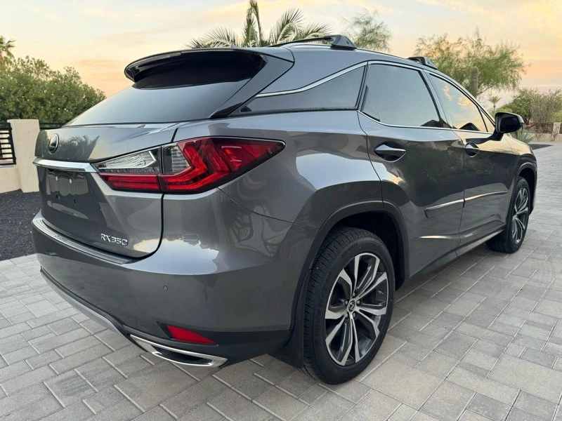 2020 Lexus RC - Image 3 of 21