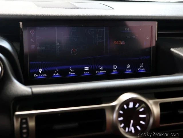 2020 Lexus RC F - Image 20 of 31