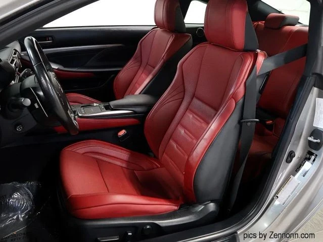 2020 Lexus RC F - Image 12 of 31