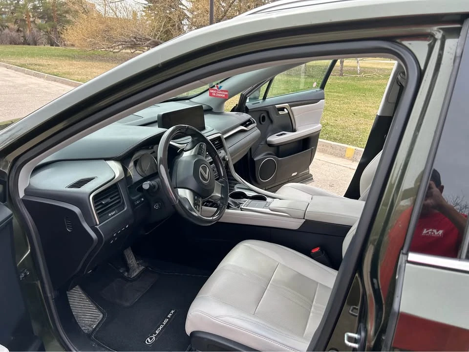2020 Lexus RX 4th Gen - Image 6 of 10