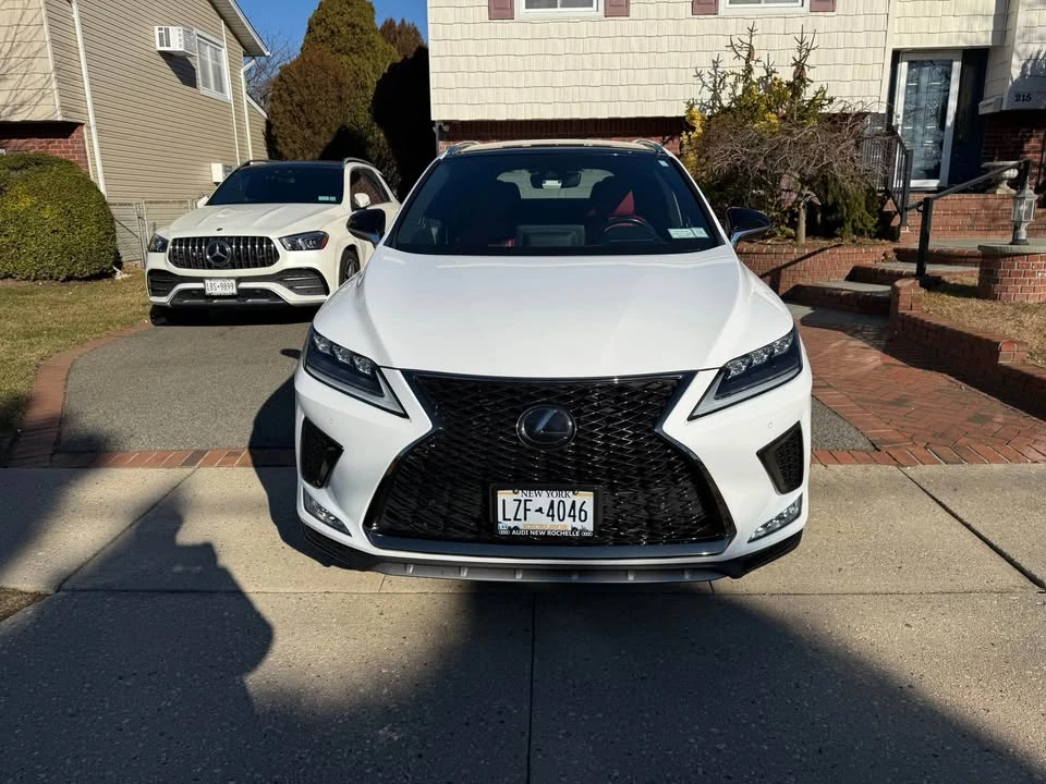 2020 Lexus RX 4th Gen - Image 8 of 11