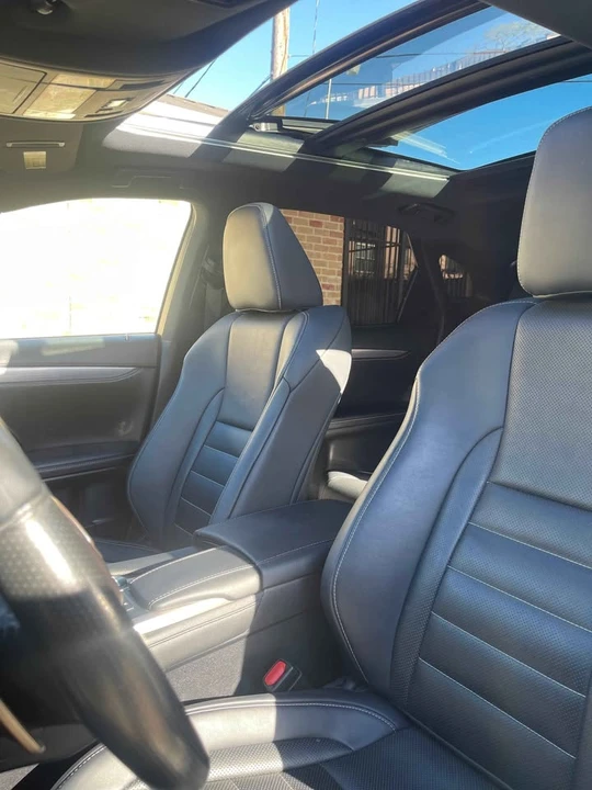 2020 Lexus RX 4th Gen - Image 11 of 19