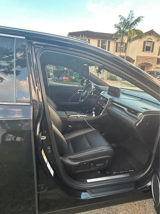 2020 Lexus RX 4th Gen - Image 9 of 15