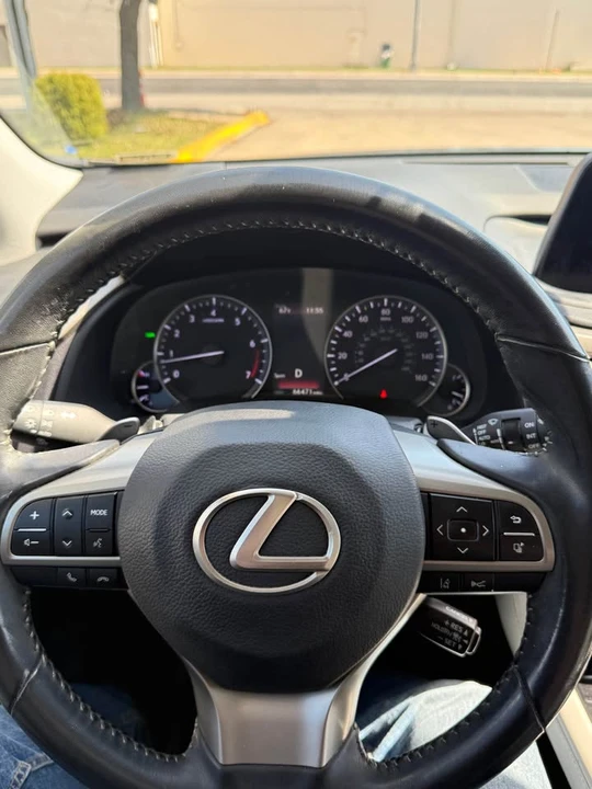 2020 Lexus RX 4th Gen - Image 5 of 8