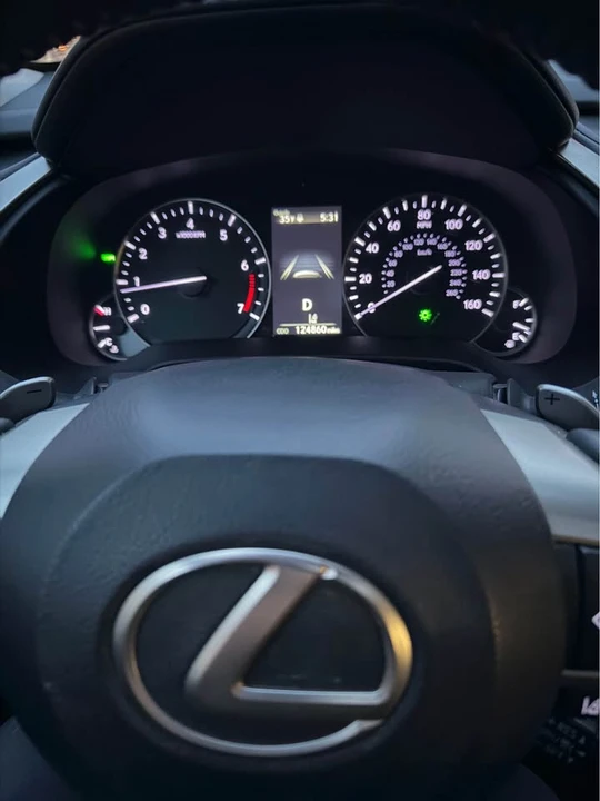2020 Lexus RX 4th Gen - Image 8 of 9