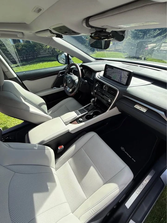 2020 Lexus RX 4th Gen - Image 14 of 18