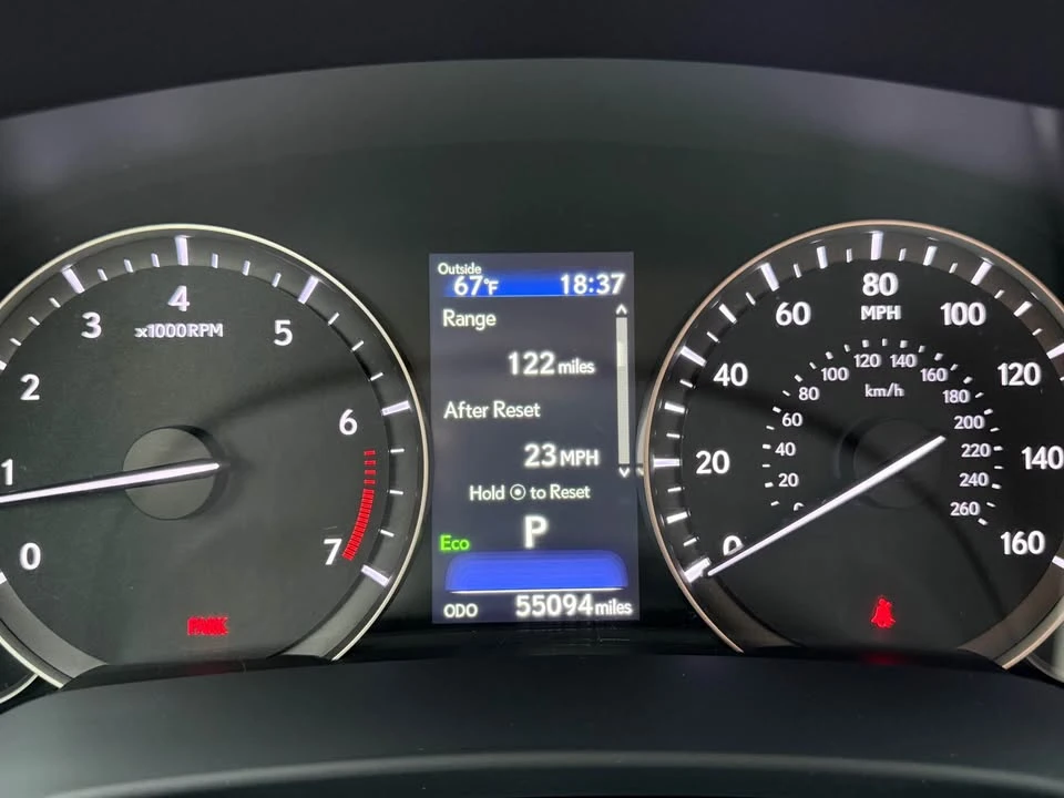 2020 Lexus RX 4th Gen - Image 8 of 18