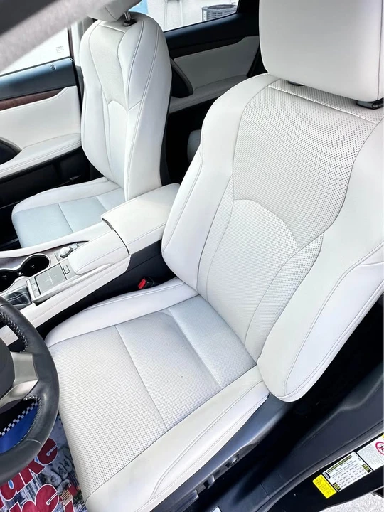 2020 Lexus RX 4th Gen - Image 9 of 17