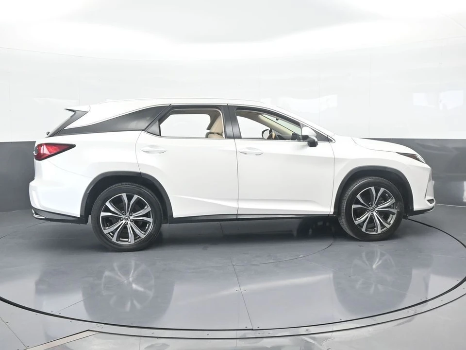 2020 Lexus RX 4th Gen - Image 7 of 12