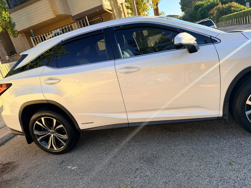 2020 Lexus RX 4th Gen - Image 10 of 14