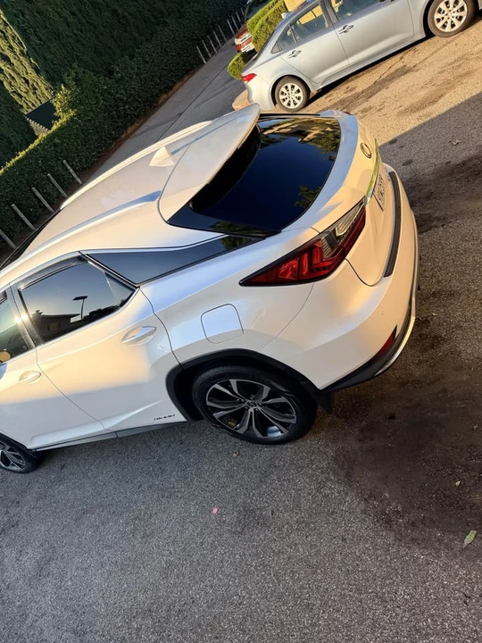 2020 Lexus RX 4th Gen - Image 11 of 14