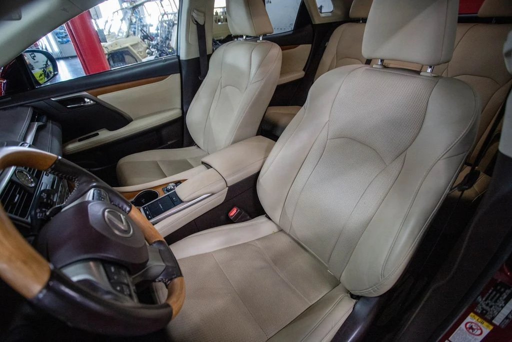 2020 Lexus RX 4th Gen - Image 4 of 9