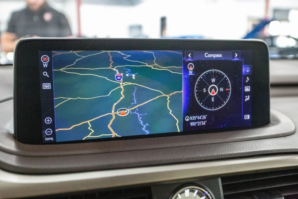 2020 Lexus RX 4th Gen - Image 8 of 9