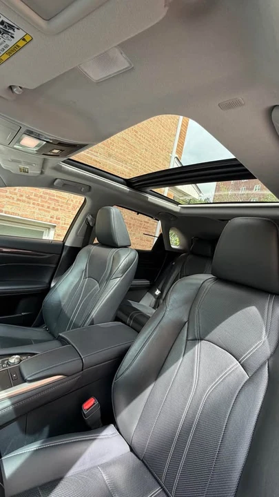 2020 Lexus RX 4th Gen - Image 12 of 16