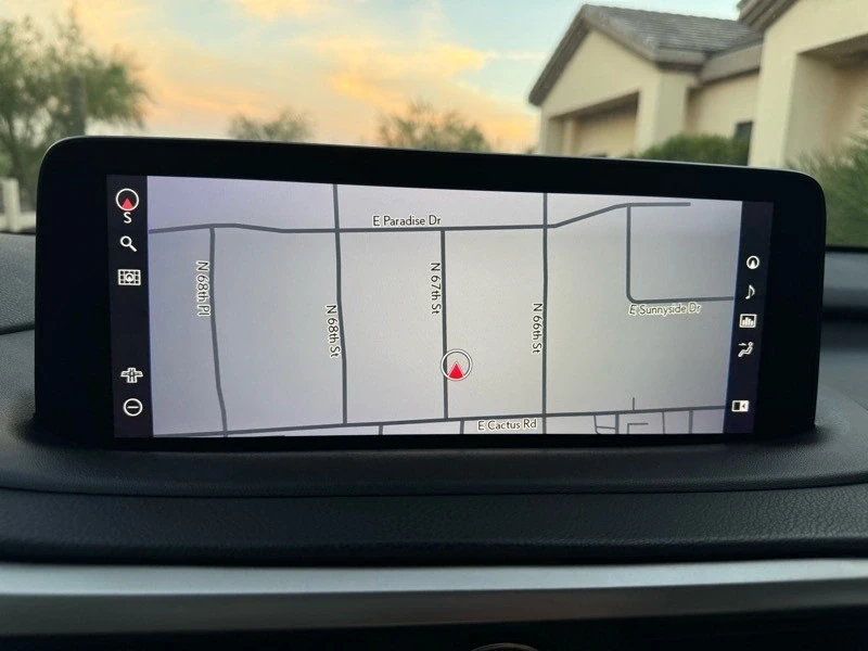 2020 Lexus RX 4th Gen - Image 11 of 21