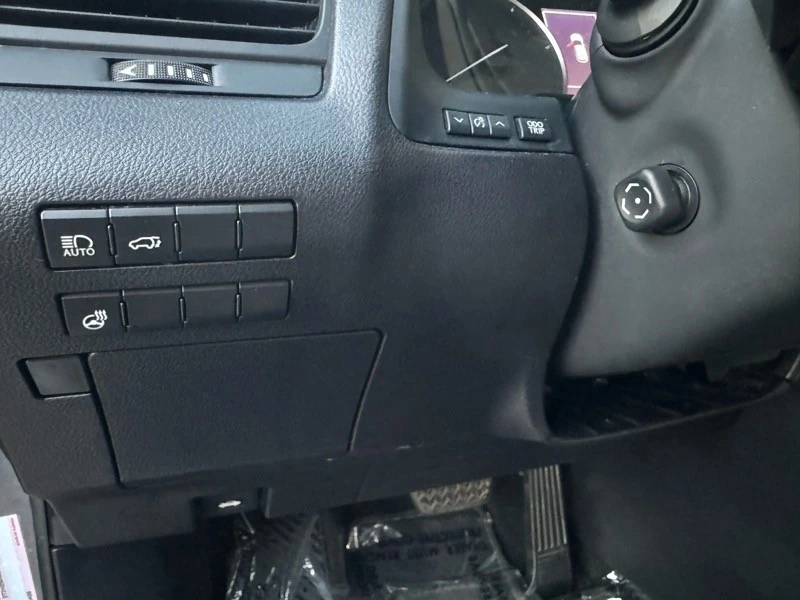 2020 Lexus RX 4th Gen - Image 18 of 21