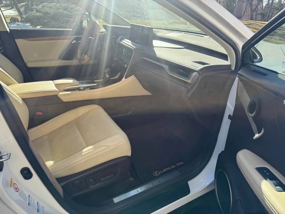 2020 Lexus RX 4th Gen - Image 14 of 20