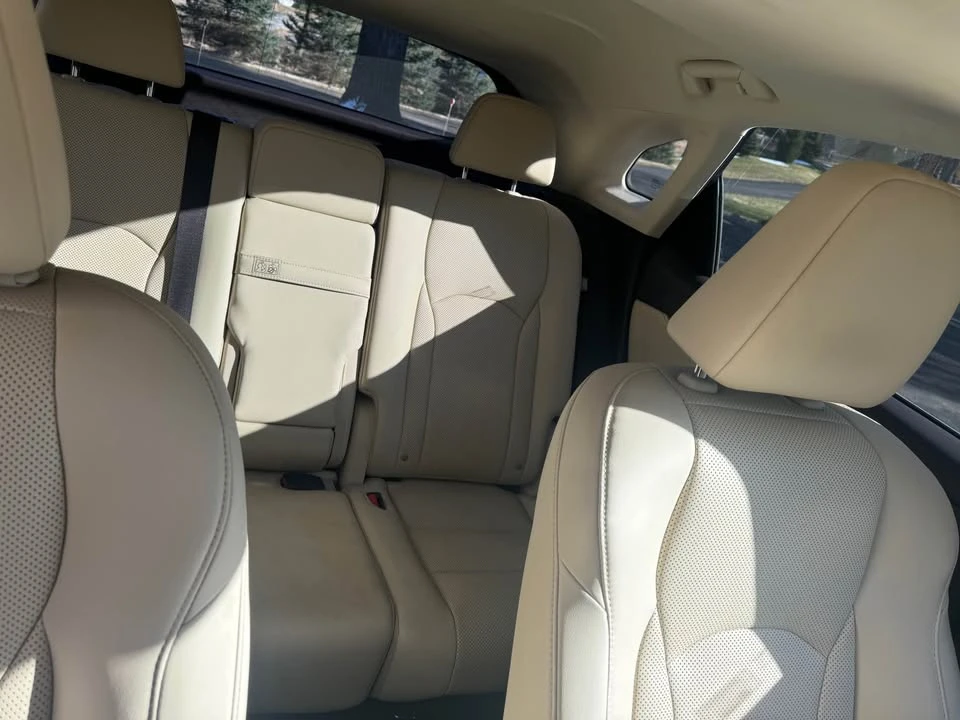 2020 Lexus RX 4th Gen - Image 16 of 20