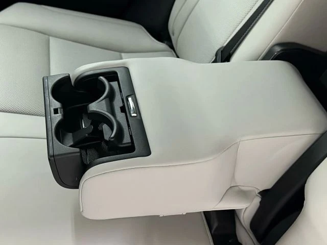 2020 Lexus RX 4th Gen - Image 20 of 21