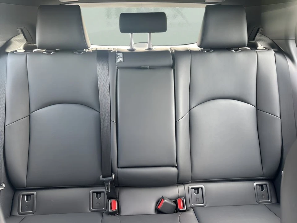 2020 Lexus - Image 11 of 12