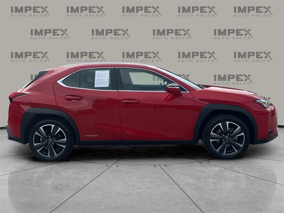 2020 Lexus - Image 6 of 12