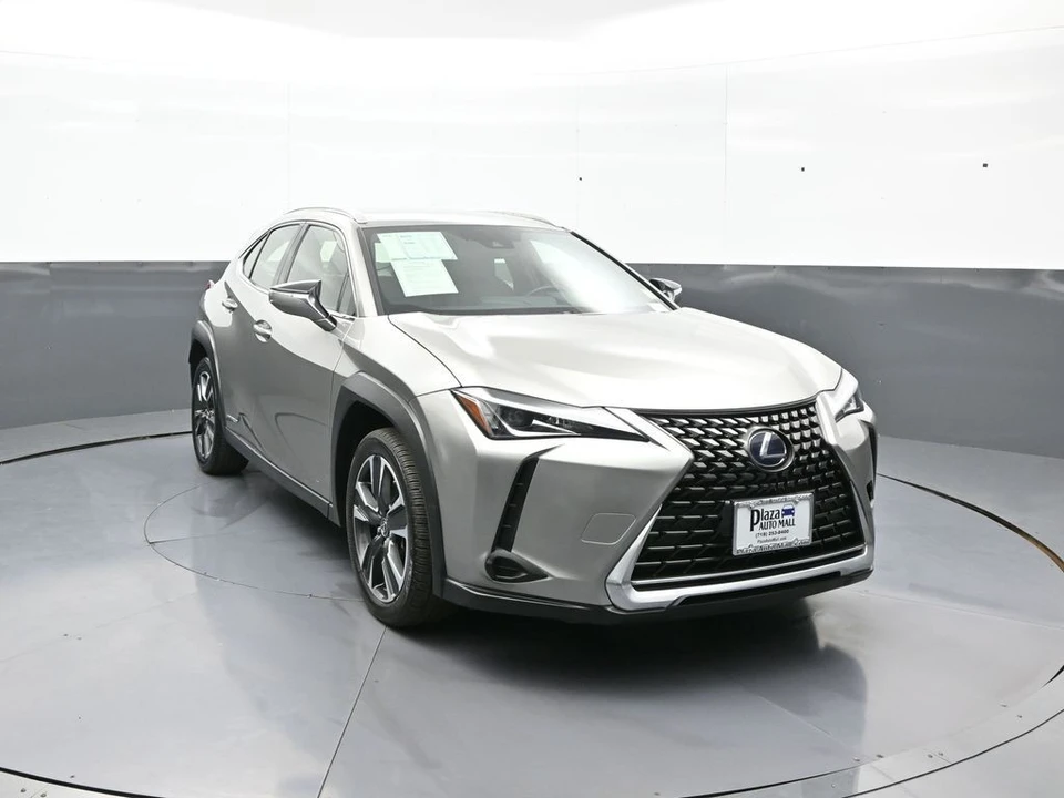 2020 Lexus - Image 3 of 31