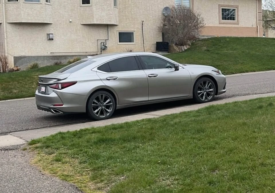2020 Lexus ES 7th Gen - Image 4 of 8