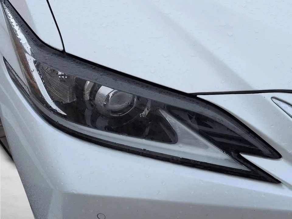2020 Lexus ES 7th Gen - Image 7 of 12