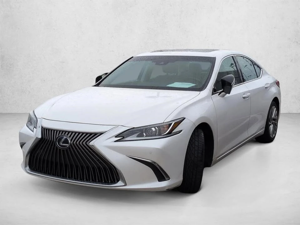 2020 Lexus ES 7th Gen - Image 3 of 12