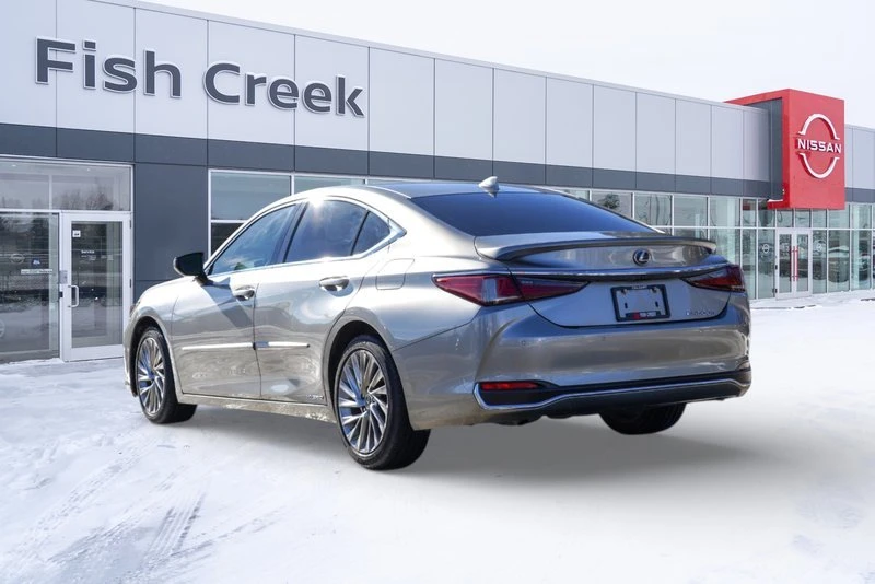 2020 Lexus ES 7th Gen - Image 3 of 19