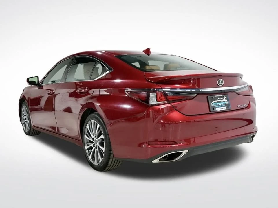 2020 Lexus ES 7th Gen - Image 8 of 20