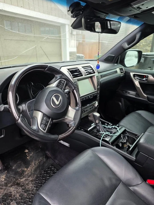 2020 Lexus GX 2nd Gen - Image 4 of 10