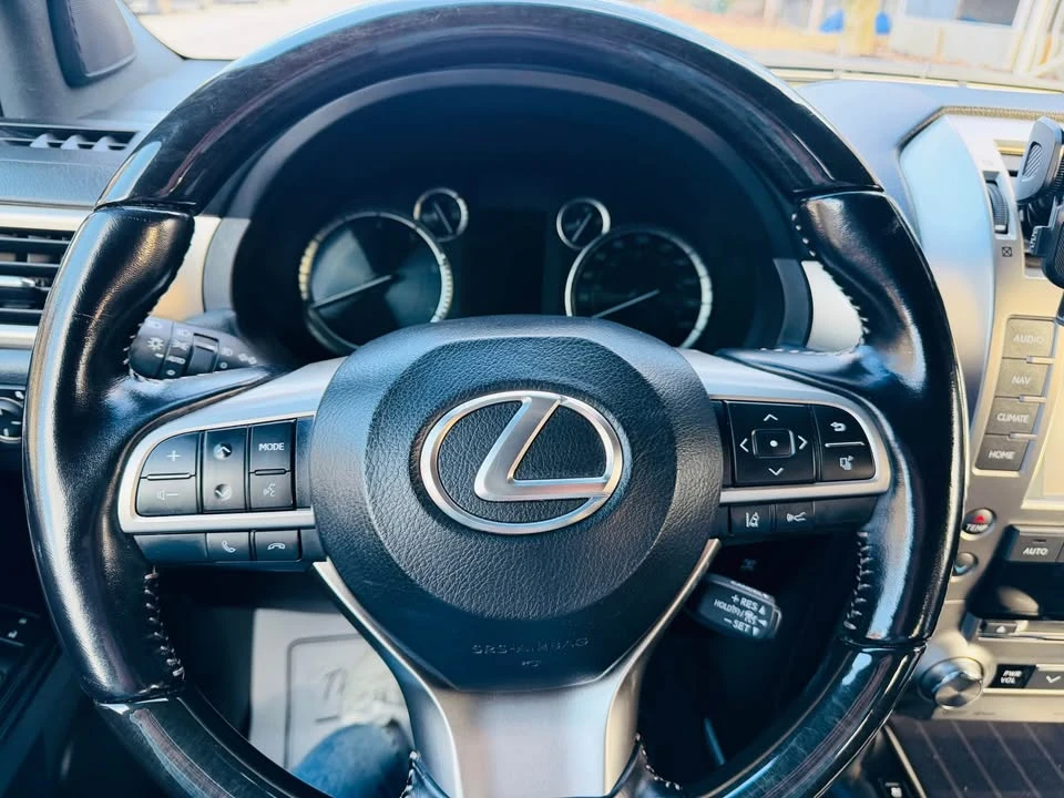 2020 Lexus GX 2nd Gen - Image 4 of 6
